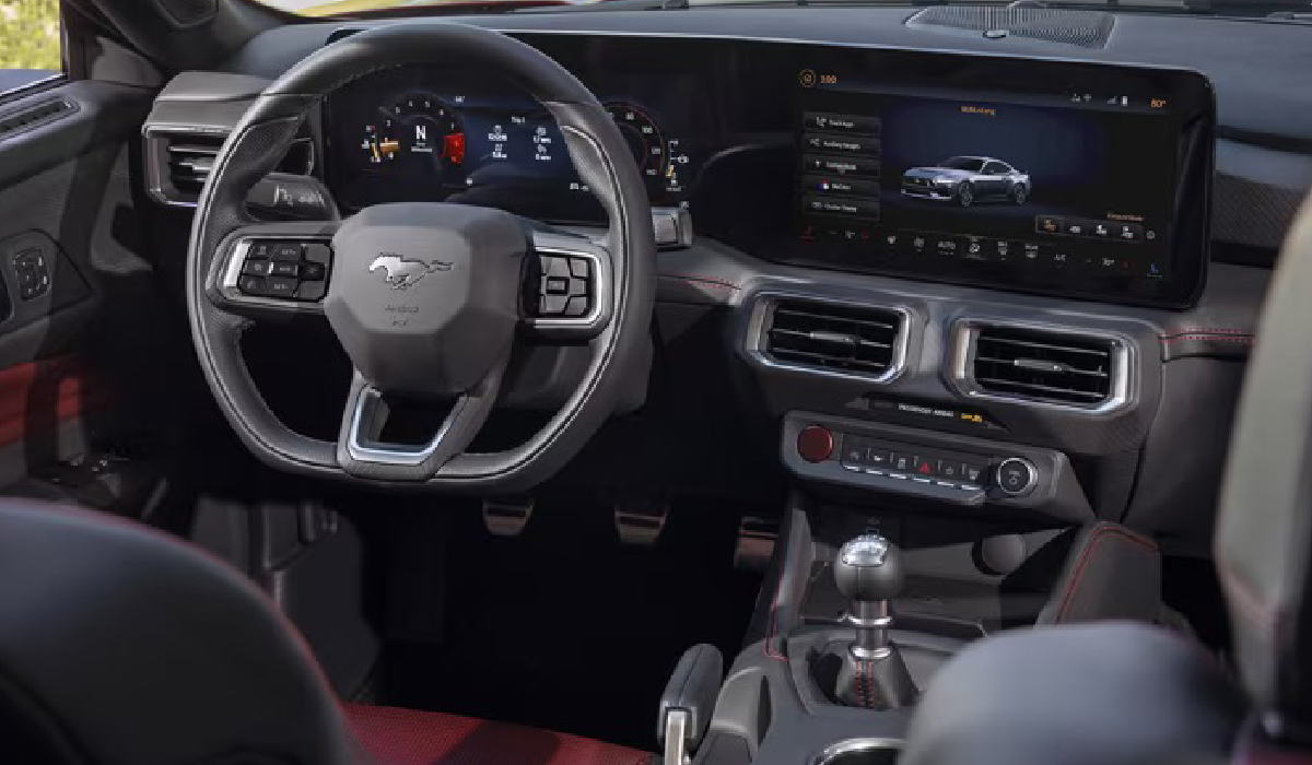 Mustang Convertible 04.jpg